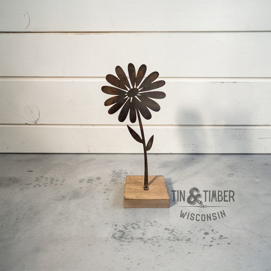 Metal Daisy Flower