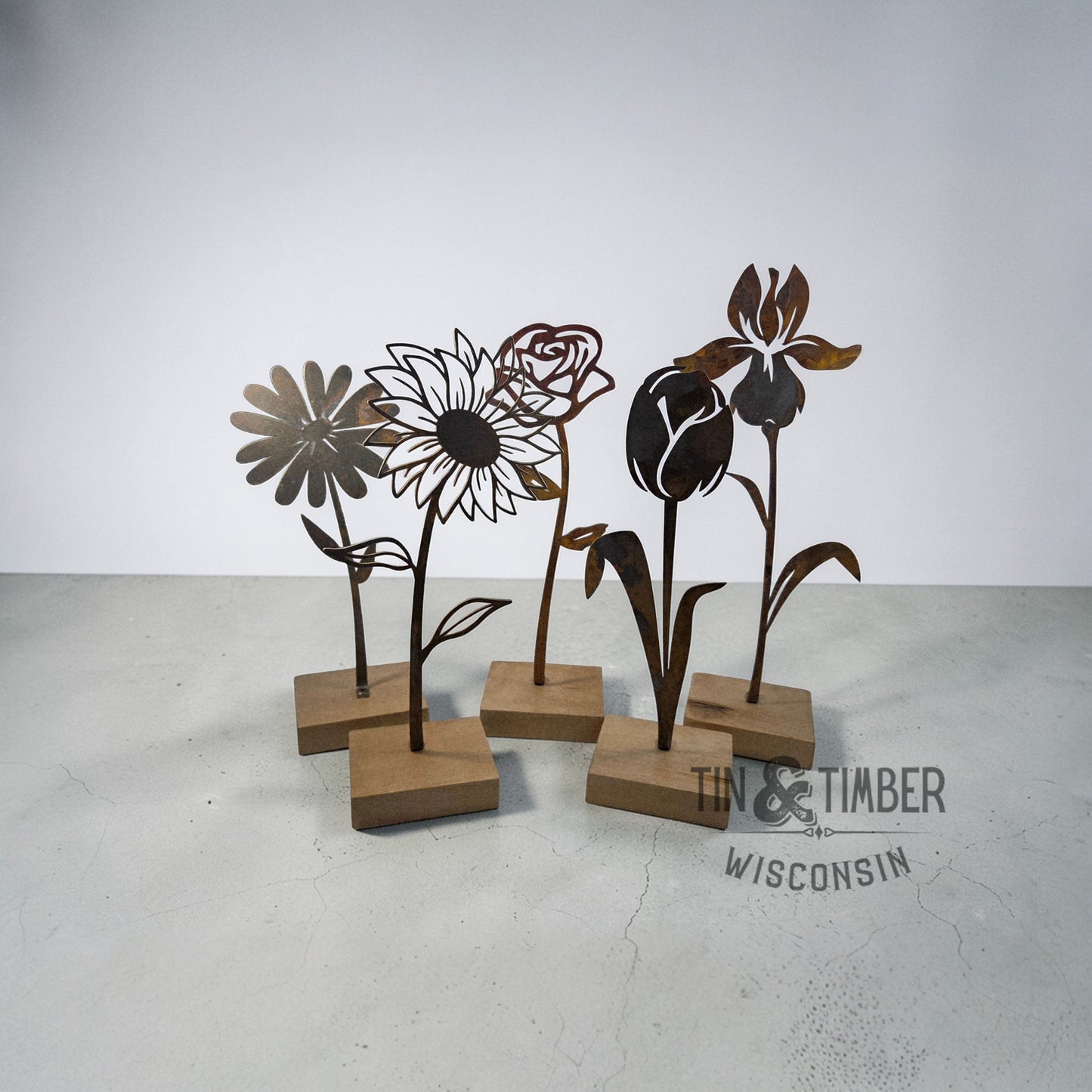 Metal Flower Group - 5 Spring Flowers Iris Daisy Tulip Sunflower Rose