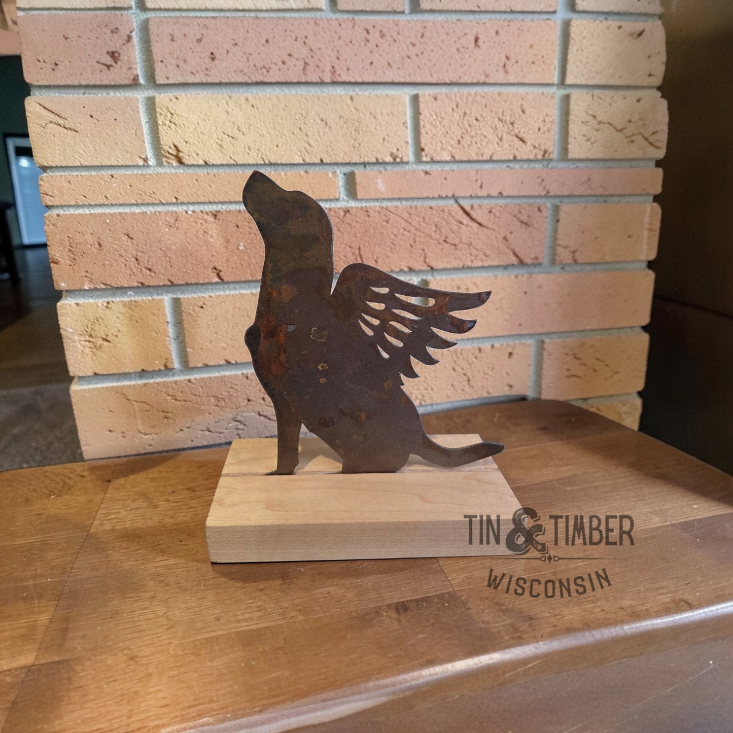 Labrador Dog with Angel Wings - Pet Memorial